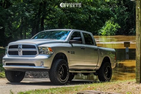 2017 Ram 1500 TIS 544bm Rough Country Suspension Lift 6" | Custom Offsets