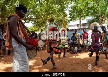 Karagam Karagattam dance, folk dance in Dasara Dussera Dusera Festival ...