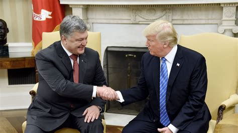 Ukraine's Poroshenko says will sign defense deals with USA soon