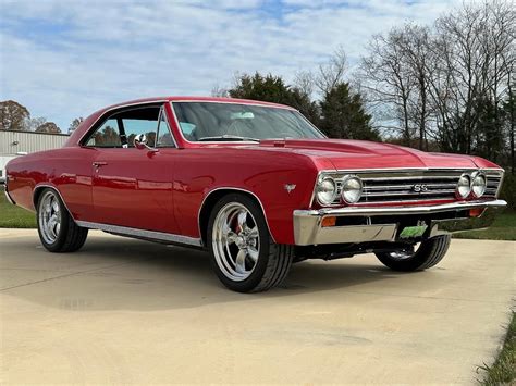 This Custom 1967 Chevrolet Chevelle SS Is Rocking the Last V8 Engine ...