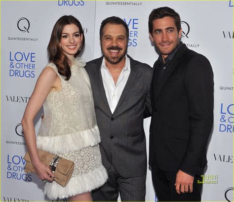 Jake Gyllenhaal & Anne Hathaway: 'Love' Screening in NYC: Photo 2496120 | Anne Hathaway, Jake ...