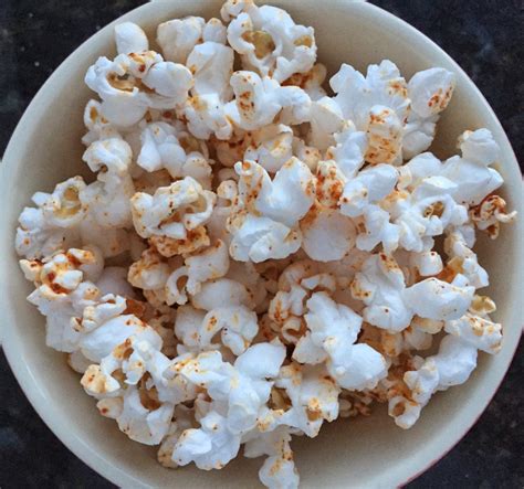 Three Flavored Popcorn Recipes to Make at Home - Economical Chef