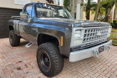 Chevrolet K10 Stepside 4x4 4-Speed for sale on BaT Auctions - sold for $23,650 on December 16 ...