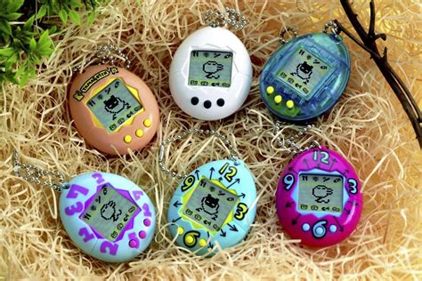 Drop Everything Now, Tamagotchis Are Back! – LIPSTIQ