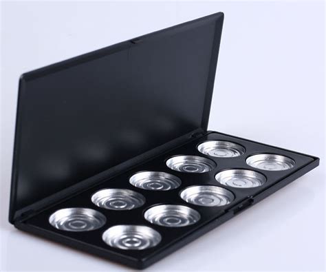 Professional Custom Empty Makeup Palette With 36mm Aluminium Pan