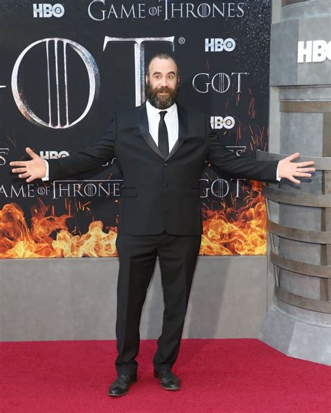 Rory McCann (The Hound): 6'6" | How Tall Are the Game of Thrones Cast? | POPSUGAR Celebrity Photo 19