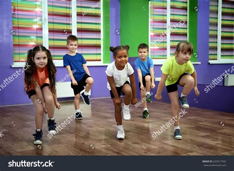 Group Children Dancing Choreography Class Stock Photo 625917542 | Shutterstock