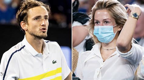 Australian Open 2021: Daniil Medvedev wife's brutal act - Yahoo Sport