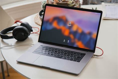 Yuriy Rzhemovskiy › First impressions — the new MacBook Pro for design work