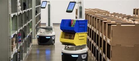 Warehouse Robots: Pros and Cons