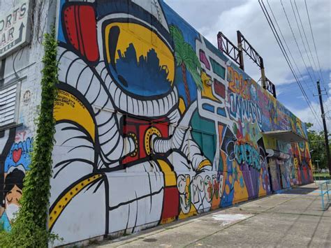 Where to Find Street Art in Houston… Houston Graffiti Building ...