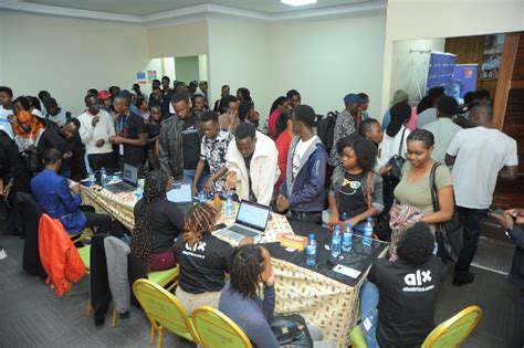 ALX enrolls over 6,000 Young Kenyans for New Tech Training programs