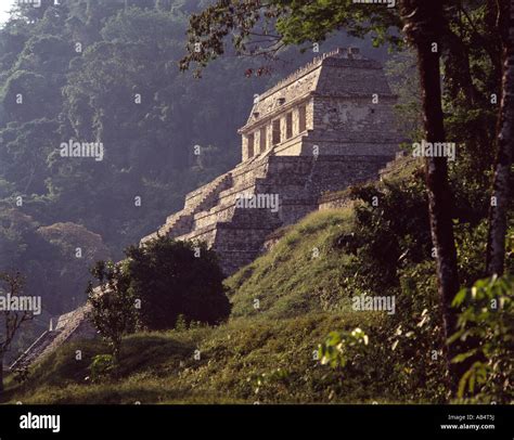 Palenque, Temple Of The Inscriptions Stock Photo - Alamy