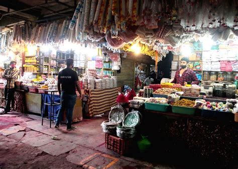 KR market reopens amid COVID-19 lockdown