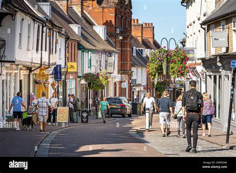 Bury st edmunds shops hi-res stock photography and images - Alamy