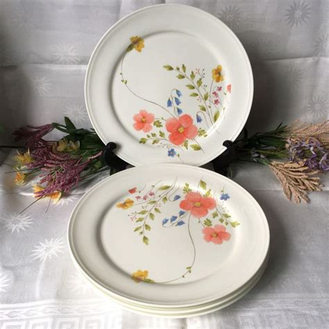 Mikasa Bone China "Just flowers" 4 Dinner Plates Narumi Japan A4-182 #Mikasa | Mikasa china ...