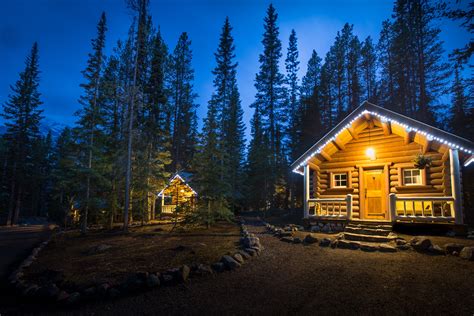 15 Beautiful Banff Cabins and Chalets to Get Cozy In - The Banff Blog