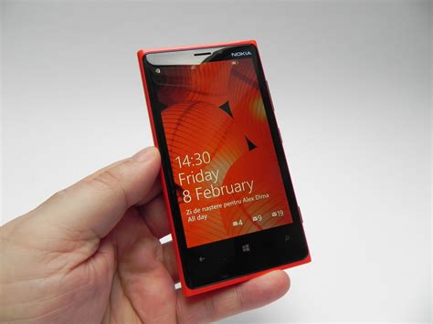 Nokia Lumia 920 Review: Simply the Best Windows Phone 8 Device, Excellent Cameraphone (Video ...