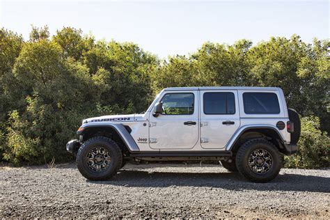 2020 Jeep Wrangler - Black Rhino SIERRA - Black | Black Rhino