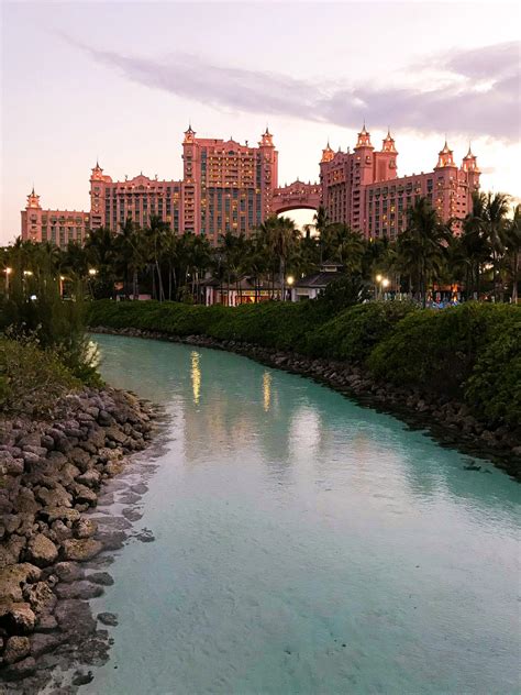 The Royal Towers at Atlantis | Hotel Review - Meko Valentino - Travel ...