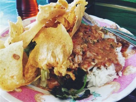 Pengen Menikmati Bubur hingga Nasi Pecel di Surabaya, Ini Rekomendasinya Rek!