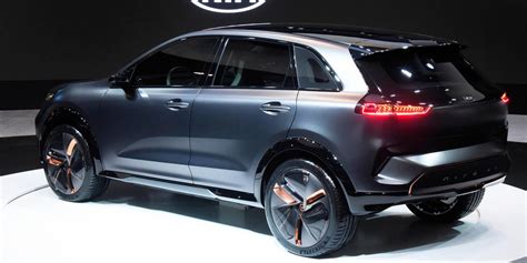 Kia unveils new all-electric compact SUV concept ahead of Niro EV ...