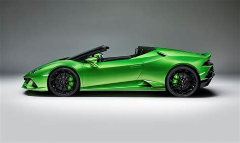 Lamborghini Huracan Evo Spyder debuts head of Geneva Motor Show