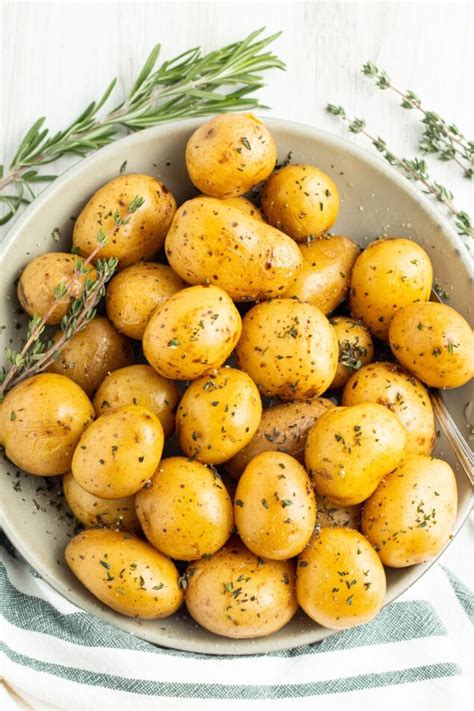 Confit Potatoes - Easy Healthy Recipes