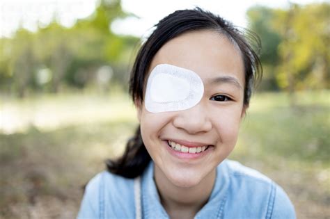 Diagnosing and Treating Eye Injuries - Gulf Coast Vision Center