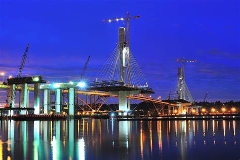 Port Mann Bridge - Highway 1 - Flatiron