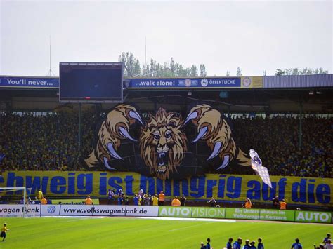 Erinnerungsorte, Eintracht Braunschweig und der Geschichtsunterricht - Public History Weekly ...