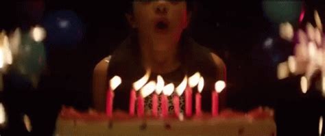 Blowing Candles Out Making AWish GIF - BlowingCandlesOut MakingAWish BirthdayCake - Discover ...