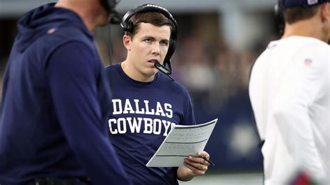 Eagles Ask to Interview Cowboys Offensive Coordinator: Report