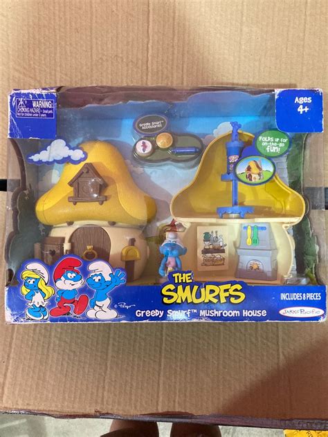 The smurf - greedy shutd mushroom house, Hobbies & Toys, Toys & Games ...