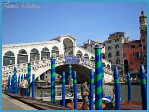 RIALTO BRIDGE MAP - TravelsFinders.Com