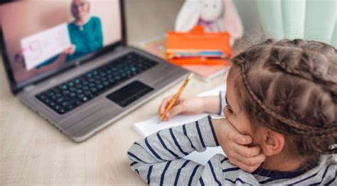 Opinion: Why online learning is more difficult for elementary school students than college ...