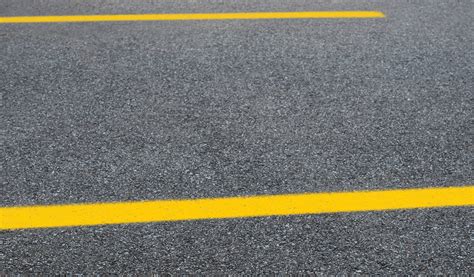 Professional Parking Lot Striping Paint | Krylon® Spray Paint