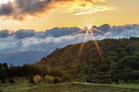 Great Smoky Mountain Sunrise Photograph by Darrell Gregg - Fine Art America