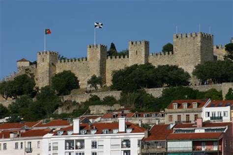 Castles.info - Lisbon Castle of St. George | Lisbon, Lisbon castle ...