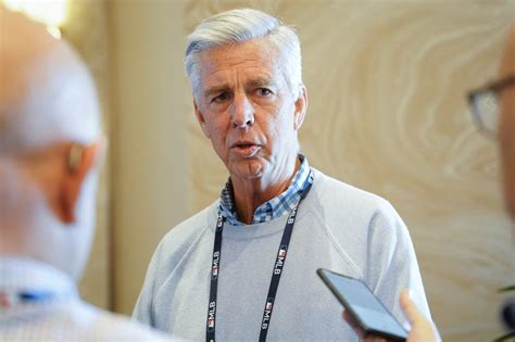 Phillies extend GM Dave Dombrowski through 2027