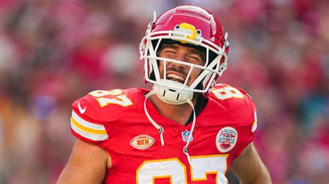 Travis Kelce Blocks Kansas City Home From Trick or Treaters on Halloween