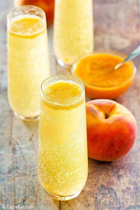 Harry's Bar Bellini - CopyKat Recipes