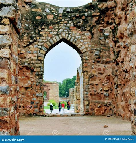 Inside the Qutub Minar Complex with Antic Ruins and Inner Square ...