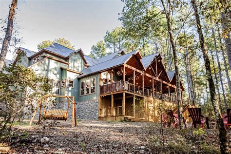 Cabin Rental | Hochatown, Oklahoma | Glamping Hub