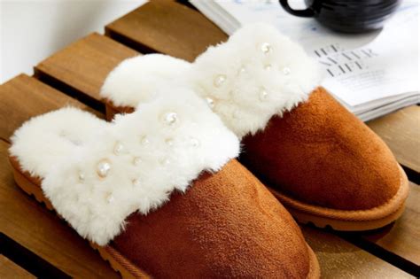 Primark posts dupe of £65 UGG slippers and fans say one thing - MyLondon