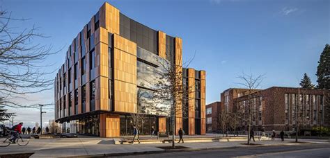 Washington university building juxtaposes metal and terra-cotta panels - Construction Specifier