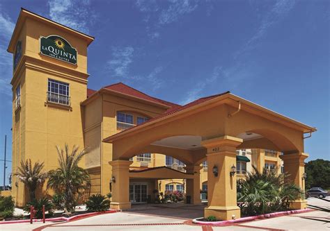 Livingston Hotel Coupons for Livingston, Texas - FreeHotelCoupons.com