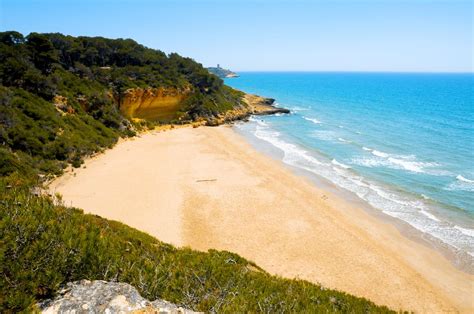 Cala Fonda o Waikiki, en Tarragona - Playas a Tarragona ciudad con niños - Escapada con niños