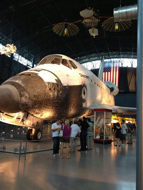 Space shuttle Discovery at Smithsonian Air and Space Museum at Dulles. | Space museum, Air and ...