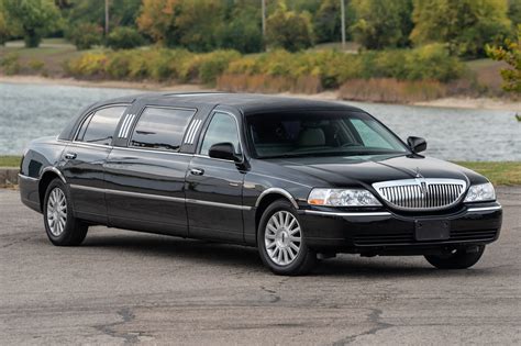 No Reserve: 2003 Lincoln Town Car Limousine for sale on BaT Auctions - sold for $11,500 on April ...